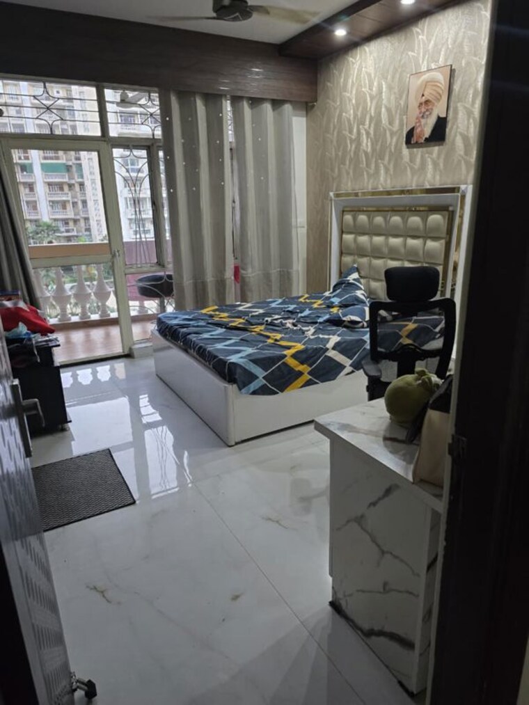 Team Area, parsvnath-green-ville 3 Bedroom 1610 Sq.Ft. Apartment In Sector 48 Gurgaon 10702776