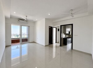 2 BHK Apartment For Rent in Dimples 73 East, Kandivali West
