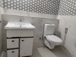 Bathroom in 3.5 BHK Apartment at Jaypee Kensington Park Apartments, Sector 133 – for Sale