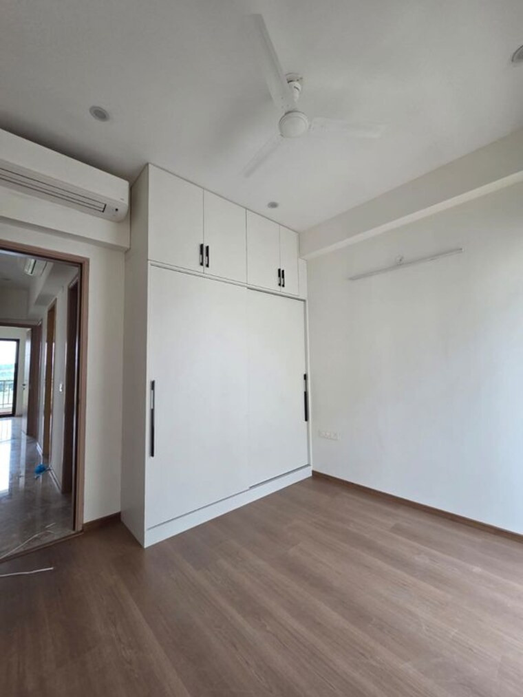 Room, whiteland-blissville 3 Bedroom 1672 Sq.Ft. Apartment In Sector 76 Gurgaon 10702770