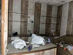 Furnished Amenities in  Shop at Daryaganj – for Sale