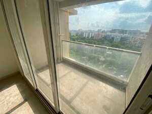 Furnished Amenities in 2 BHK Apartment at Moreshwar 19 East, Nerul – for Sale