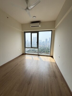 2 BHK Apartment For Rent in Piramal House, Worli