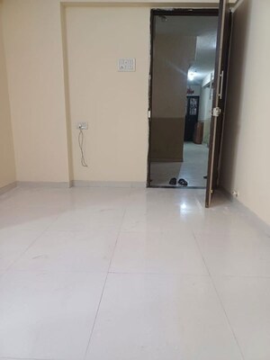 Hall in 1 BHK Apartment at Neelkanth Sparkle, Ghansoli – for Rent