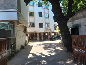  Apartment For Sale in Sheetal Nagar