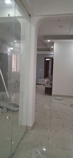 Room in 4 BHK Apartment at Sector 107 – for Rent