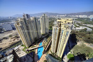 3 BHK Apartment For Rent in Sheth Vasant Lawns, Laxmi Nagar