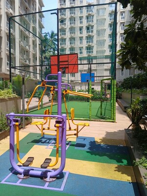 Gym in 2 BHK Apartment at Platinum Life, Andheri West – for Rent