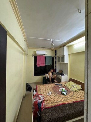 Bedroom in 1 BHK Apartment at Sia Jaihind CHS, Chembur – for Rent