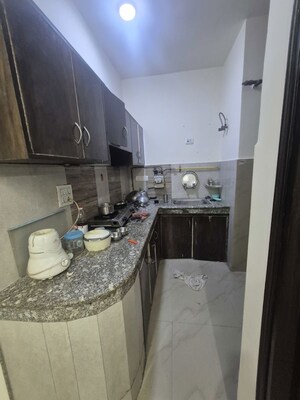 Kitchen in 1.5 BHK Builder Floor at Mayur Vihar – for Rent