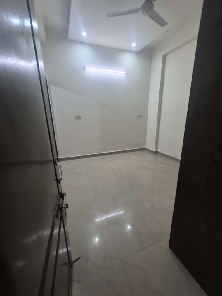 Master Bedroom, mayur vihar 1.5 Bedroom 450 Sq.Ft. Builder Floor In Mayur Vihar Delhi 10702932