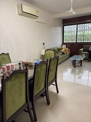 Living Room in 2 BHK Apartment at Skylark Apartment Lokhandwala Complex, Lokhandwala Complex – for Rent