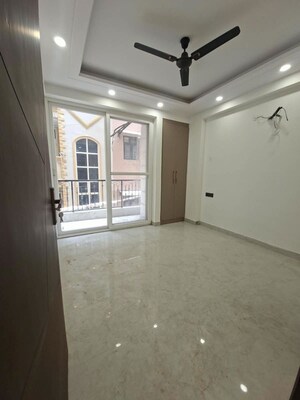 Room in 3 BHK Builder Floor at Chattarpur – for Sale