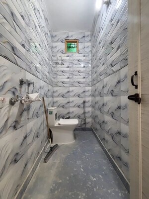 Bathroom in 1 BHK Builder Floor at Uttam Nagar – for Sale