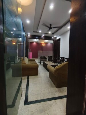 Kitchen in 4 BHK Villa at Unitech Arcadia, South City 2 – for Rent