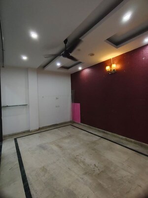 4 BHK Villa For Rent in Unitech Arcadia, South City 2