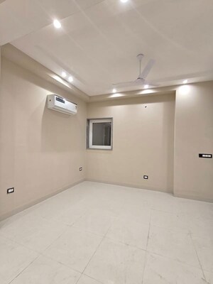 1 BHK Builder Floor For Rent in Sector 38