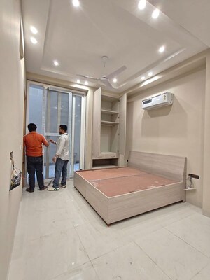 Living Room in 1 BHK Builder Floor at Sector 38 – for Rent