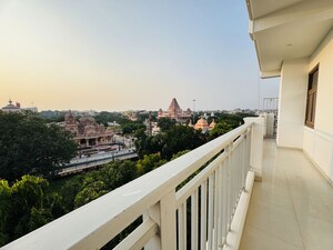 1 BHK Apartment For Rent in Palm Residency Chhatarpur, Chattarpur