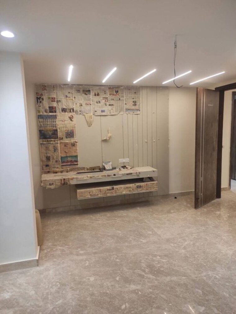 Room, vasant vihar 4 Bedroom 400 Sq.Yd. Builder Floor In Vasant Vihar Delhi 10703134