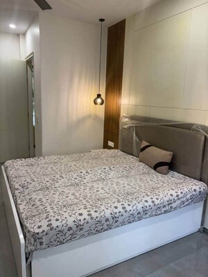 Bedroom in 2 BHK Builder Floor at Vasant Vihar – for Rent