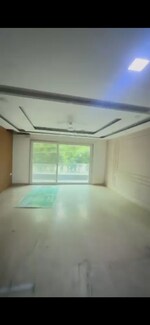 4 BHK +  2900 Sq.Ft. Apartment in Queens Plaza