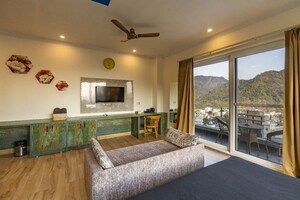 Living Room in 3 BHK Apartment at Jaypee Greens Star Court, Jaypee Greens – for Sale