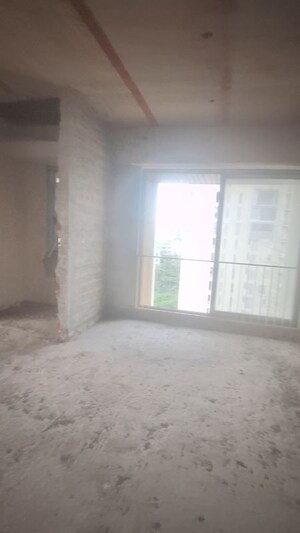 Room in 4 BHK Apartment at NHP Meghdoot, Vile Parle West – for Sale