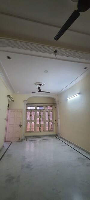 Furnished Amenities in 2 BHK Independent House at Sector 8 – for Rent