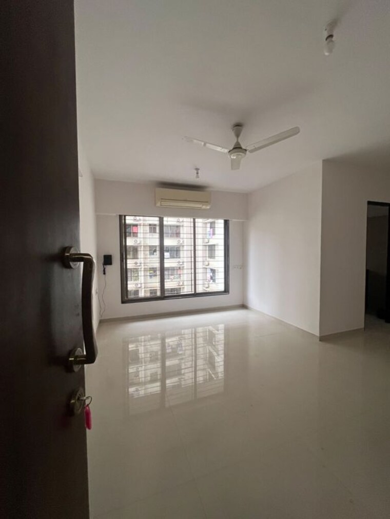Living Room, marathon-monte-south 2 Bedroom 941 Sq.Ft. Apartment In Byculla West Mumbai 10703245