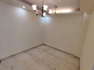 Room in 1 BHK Builder Floor at Malviya Nagar – for Rent