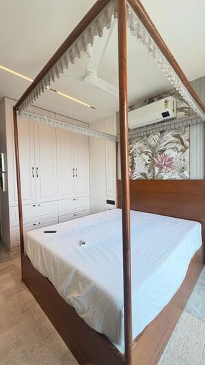 Bathroom in 3 BHK Apartment at Hubtown The Premiere, Andheri West – for Rent