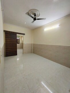 1 BHK +Independent House For Rent in Sarita Vihar