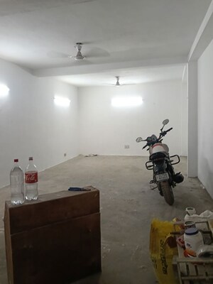  Warehouse For Rent in Neb Sarai