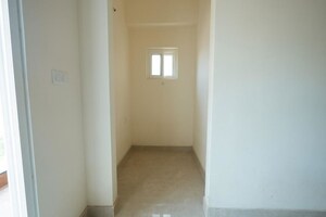 Room in 2 BHK Apartment at Vasanth Vihar Madhurawada, Madhurawada – for Sale