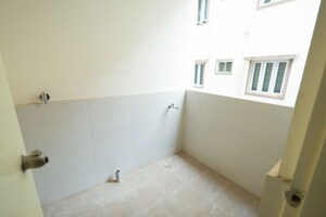 Room in 2 BHK Apartment at Vasanth Vihar Madhurawada, Madhurawada – for Sale