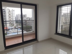 2 BHK Apartment For Sale in Dhanori
