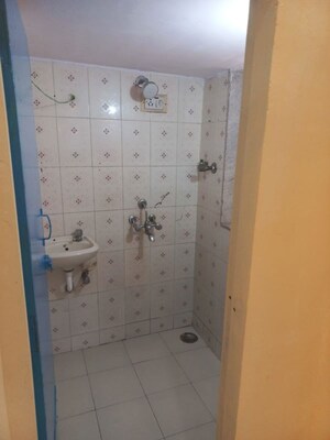 Bathroom in 1 BHK Apartment at Kurla West – for Rent