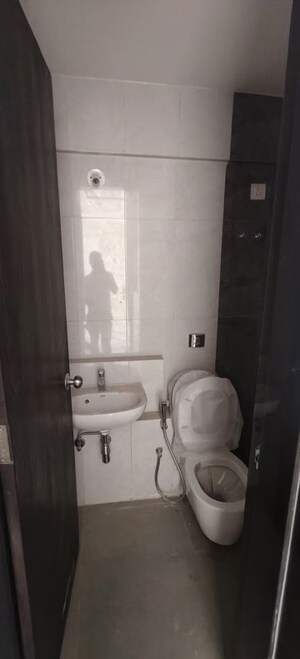 Bathroom in 1 BHK Apartment at The Baya Central, Lower Parel – for Rent
