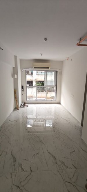 Room in 1 BHK Apartment at The Baya Central, Lower Parel – for Rent