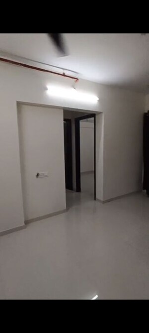 Room in 1 BHK Apartment at Ghatkopar West – for Rent