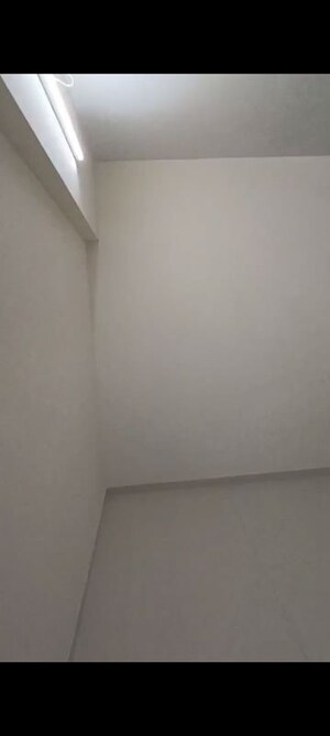 Room in 1 BHK Apartment at Ghatkopar West – for Rent