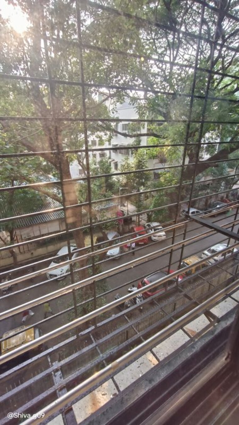 Balcony, adarsh-nagar-society 1 Bedroom 450 Sq.Ft. Apartment In Worli Mumbai 10703298