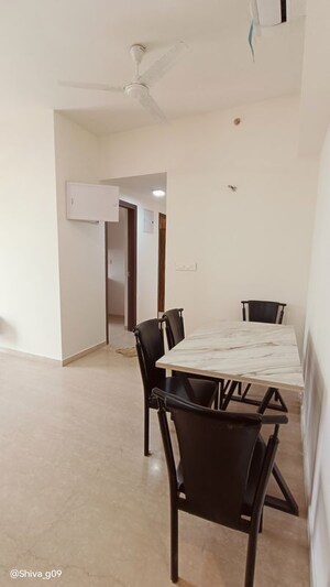 Team Area in 2 BHK Apartment at Lodha Primo, Parel – for Rent