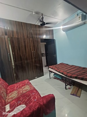 Bedroom in  Pg at Prabhadevi – for Rent