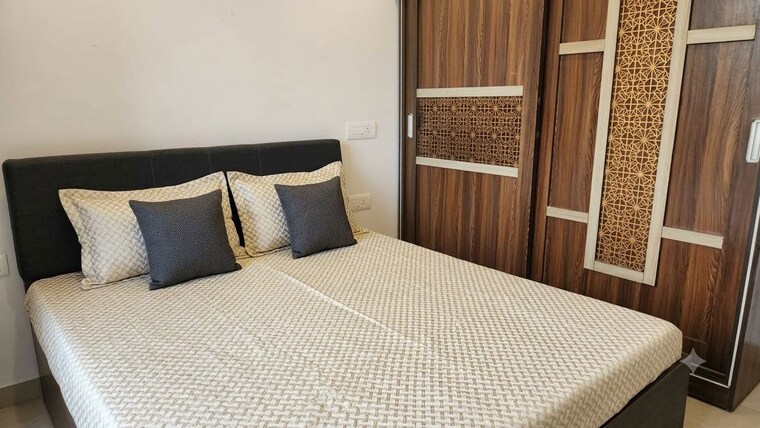 Bedroom, kanakia-silicon-valley 2 Bedroom 669 Sq.Ft. Apartment In Powai Mumbai 10703322