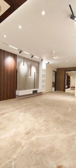 5 BHK +  72000 Sq.Ft. Penthouse in Royal Enclave Toli Chowki