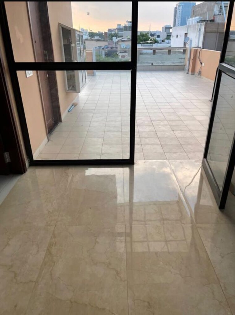 Balcony, sushant lok i 1 RK 100 Sq.Yd. Builder Floor In Sushant Lok I Gurgaon 10703348