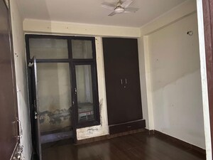 Building Lobby in 1 BHK Builder Floor at Mehrauli – for Sale