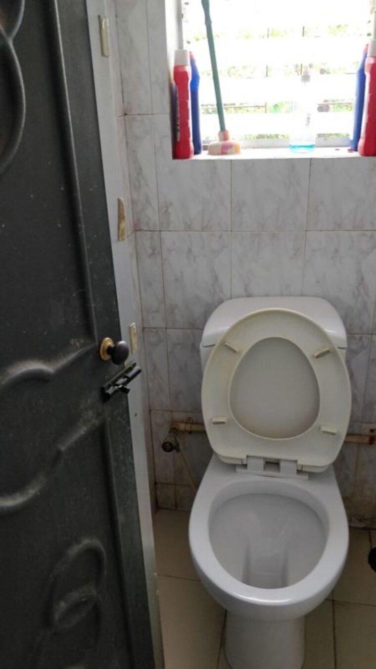Bathroom, cidco-kargil-chs 1 Bedroom 680 Sq.Ft. Apartment In Ghansoli Navi Mumbai 10703374